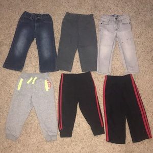 Lot of 2T Boys Jeans/Pants/Sweatpants Old Navy